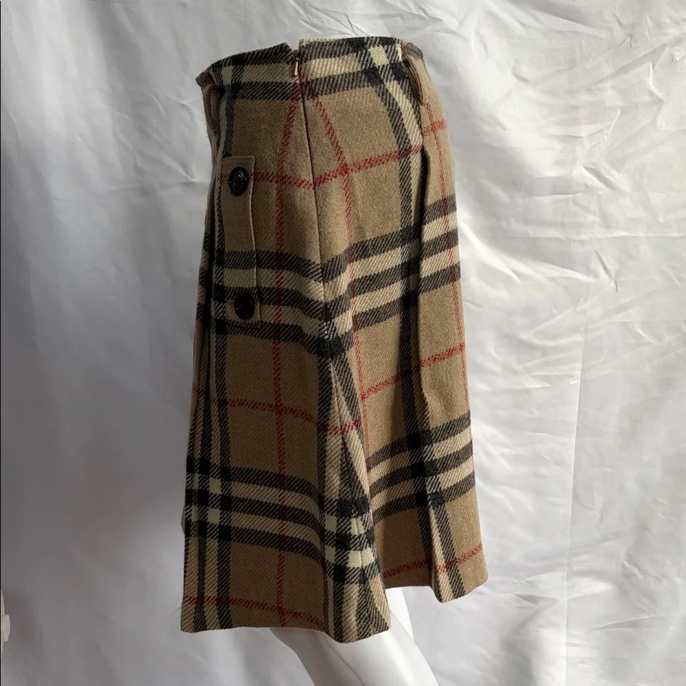 Burberry London Tan Plaid A-Line Skirt – Size US 6 - Picture 3 of 7